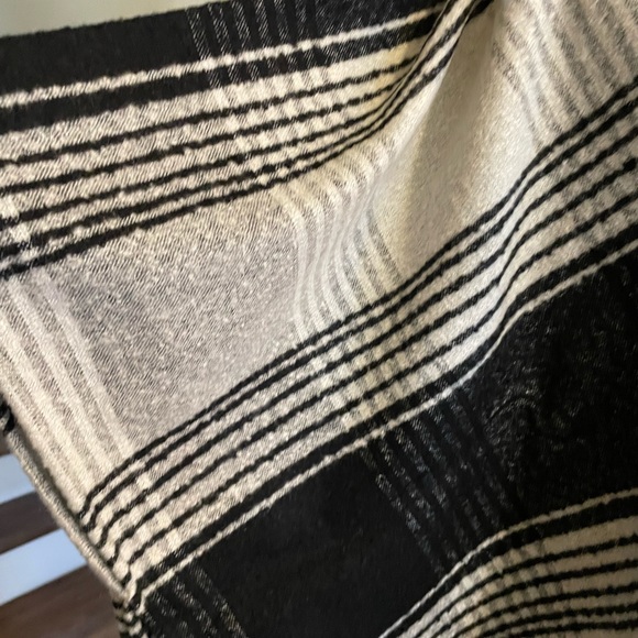 Express - Picture 5 of 5